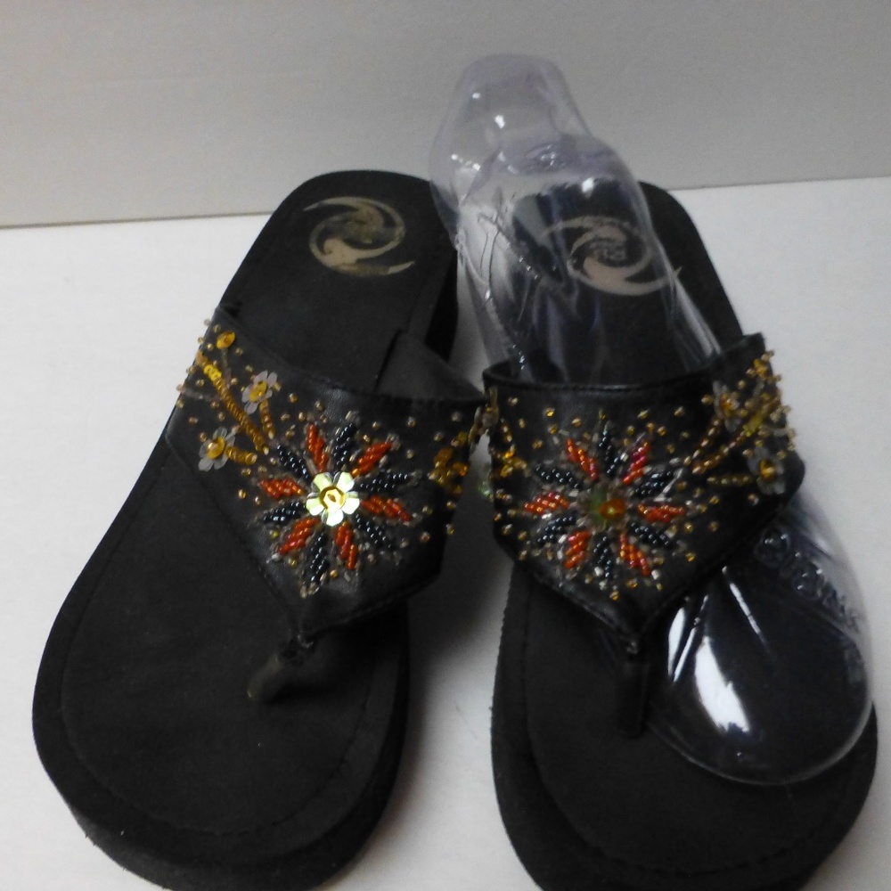 Beaded gold star burst  platform sandals 9m